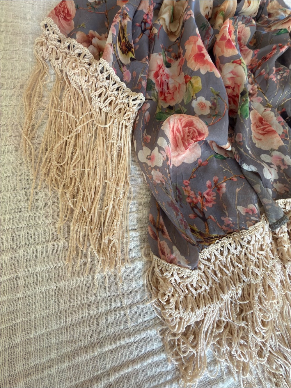 🌸🌿 Boho Floral & Bird Macrame Fringe Kimono Shrug 🕊️✨